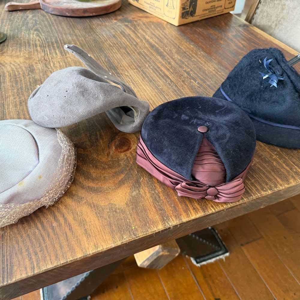 Elegant Vintage Ladies Hats